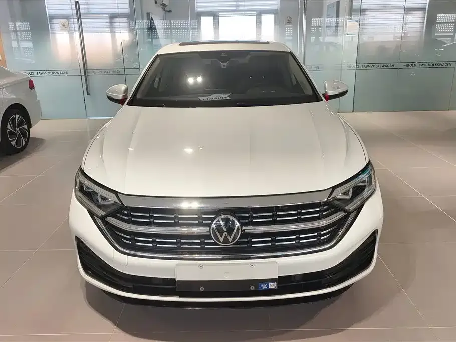Volkswagen Sagitar 2023 из CN, фото 1