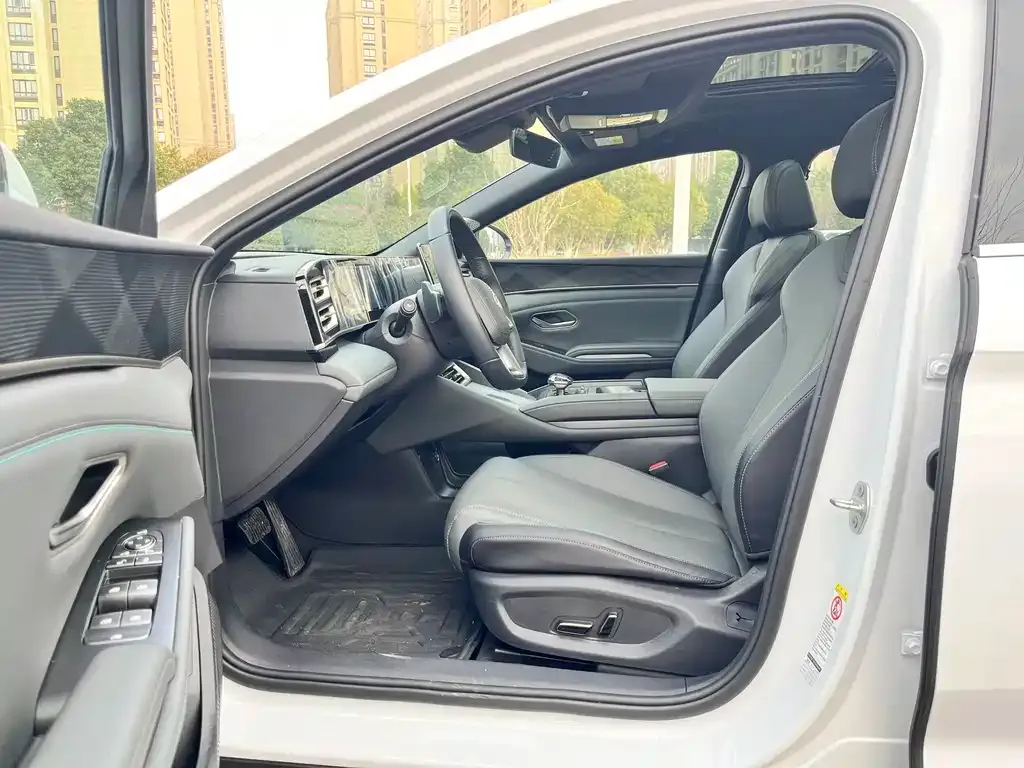BYD Qin L 2025 из CN, фото 6