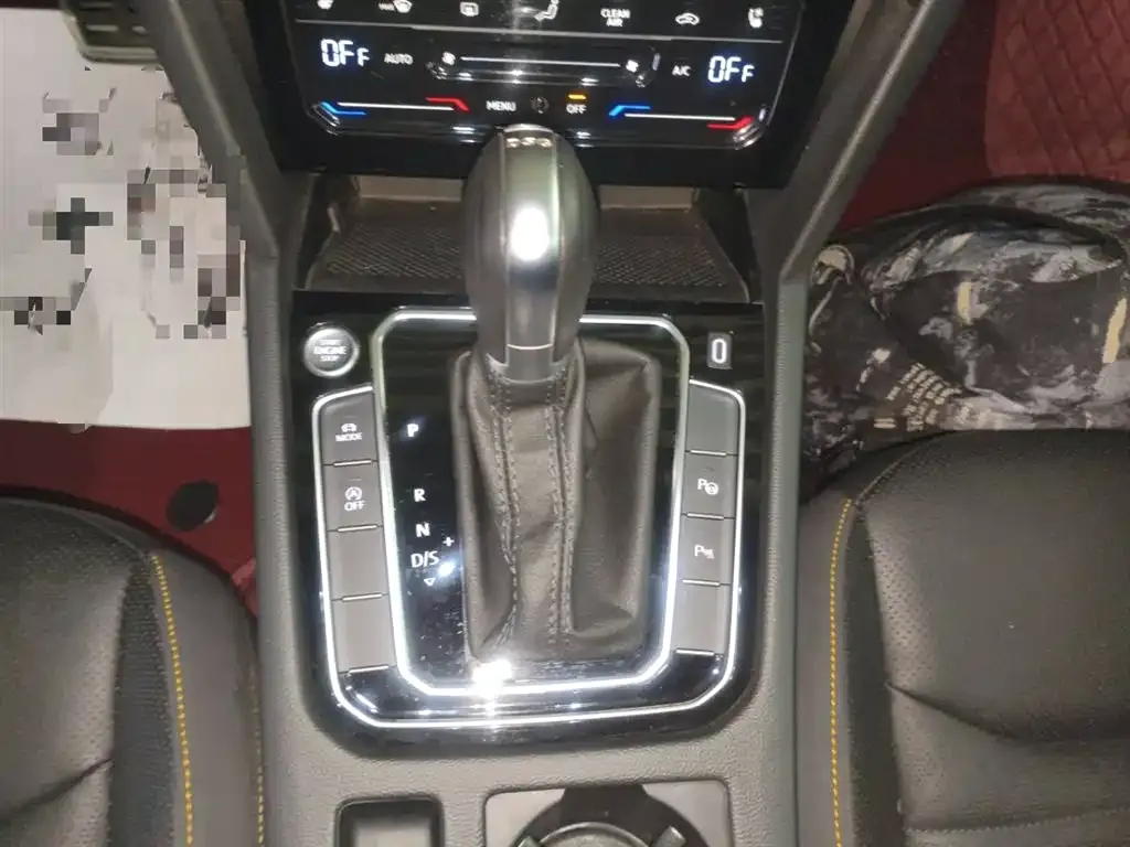 Volkswagen CC 2024 из CN, фото 8