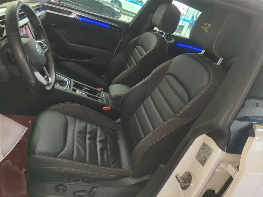 Volkswagen CC 2024 из CN, фото 2