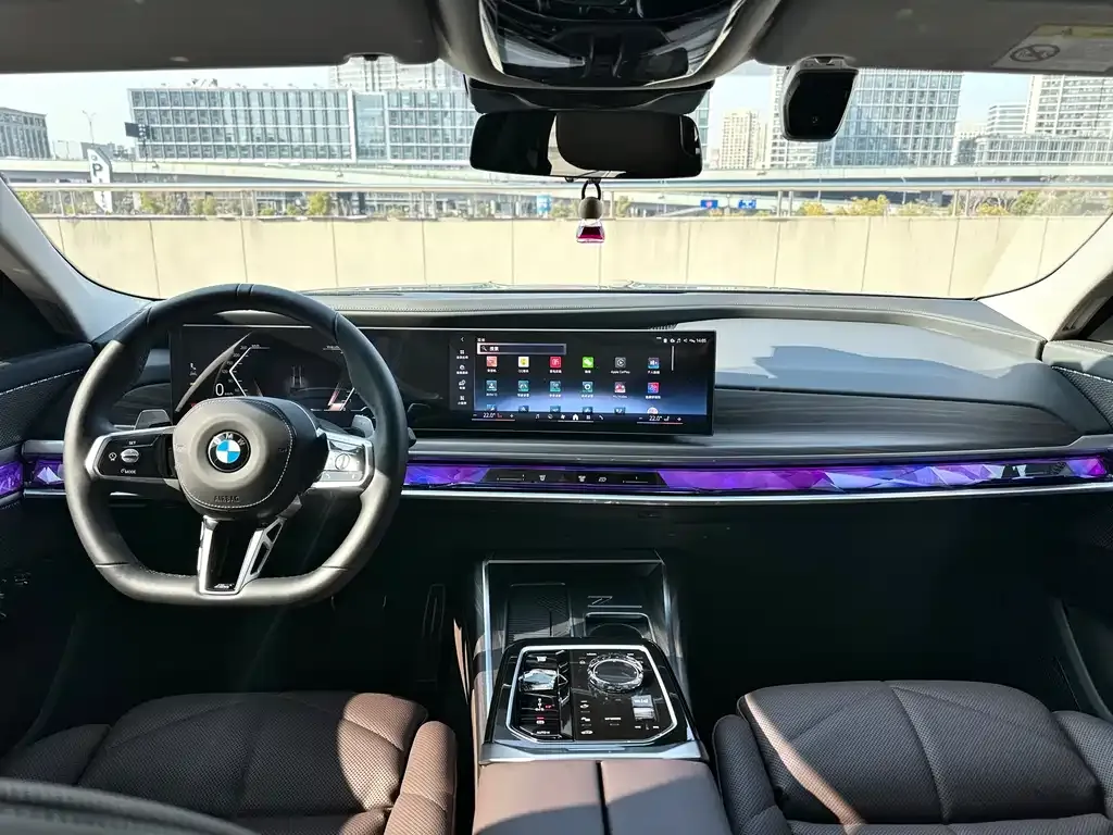 BMW 7 Series 2025 из CN, фото 3