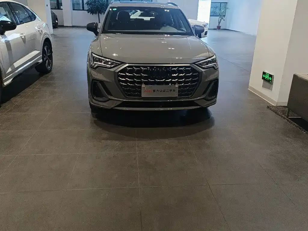 Audi Q3 2024 из CN, фото 10