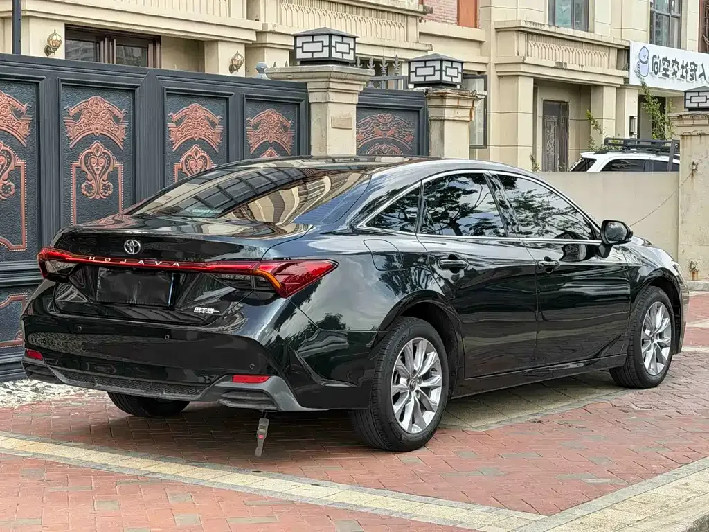 Toyota Avalon 2024 из CN, фото 8