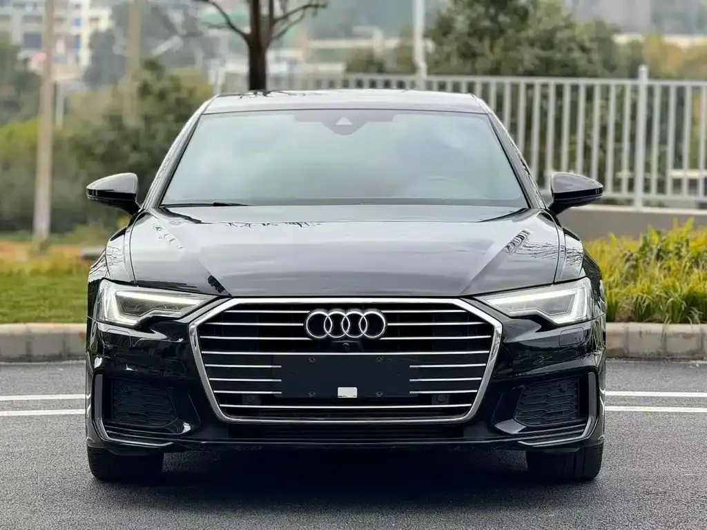 Audi A6L 2022 из CN, фото 9
