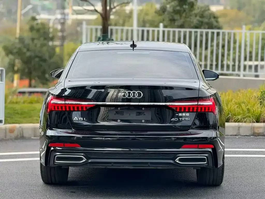 Audi A6L 2022 из CN, фото 2