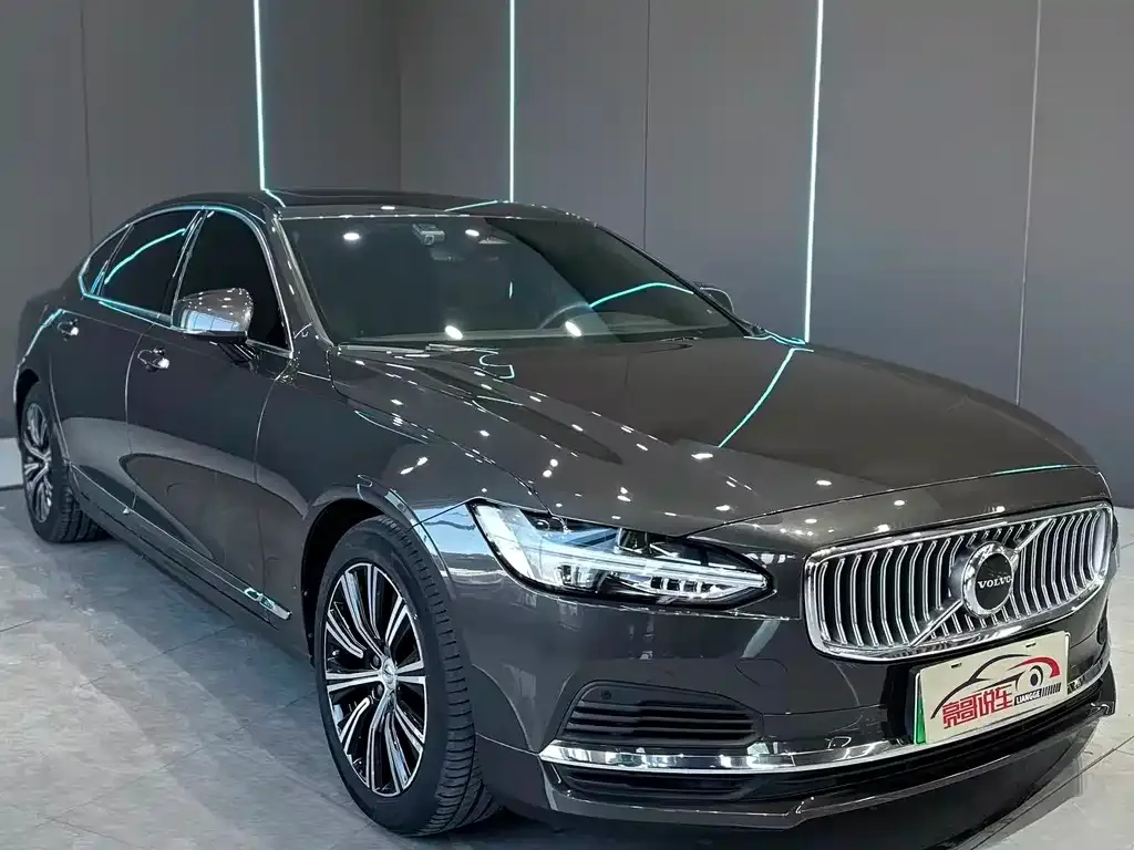 Volvo S90 PHEV — фото 3