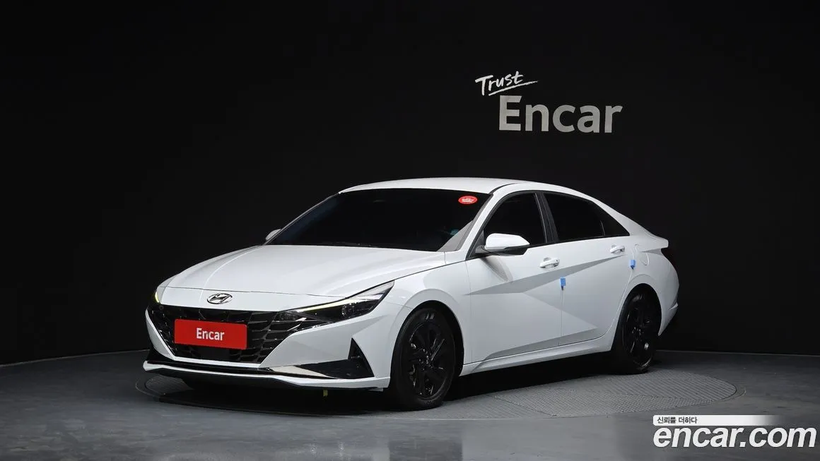 Hyundai AVANTE 2023 из KR, фото 1