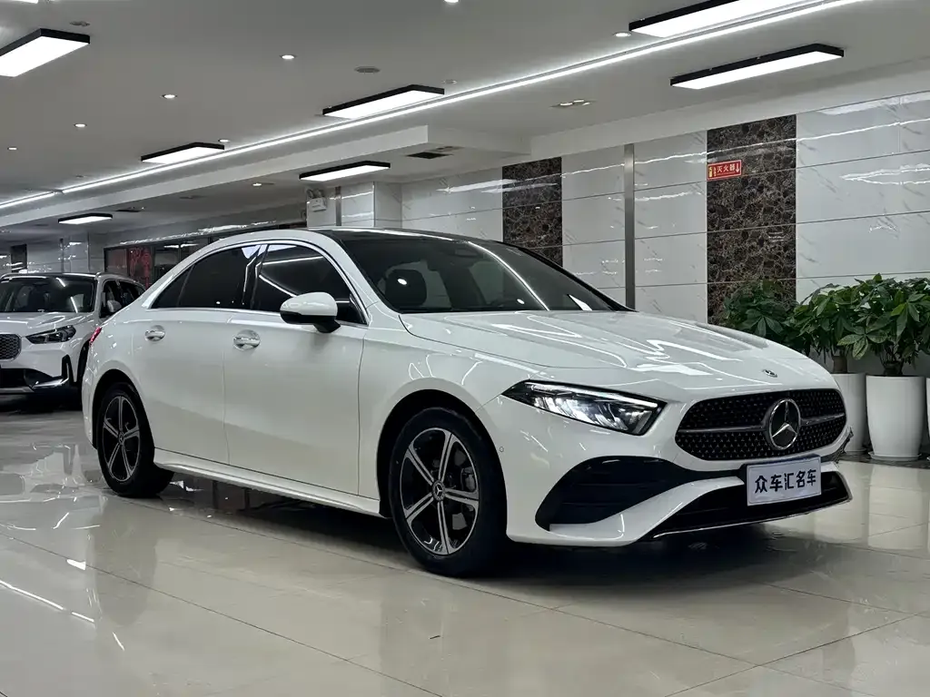 Mercedes-Benz A-Class 2024 из CN, фото 9