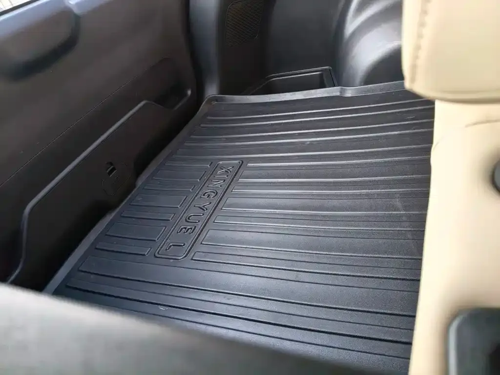 Geely Xingyue L 2025 из CN, фото 2