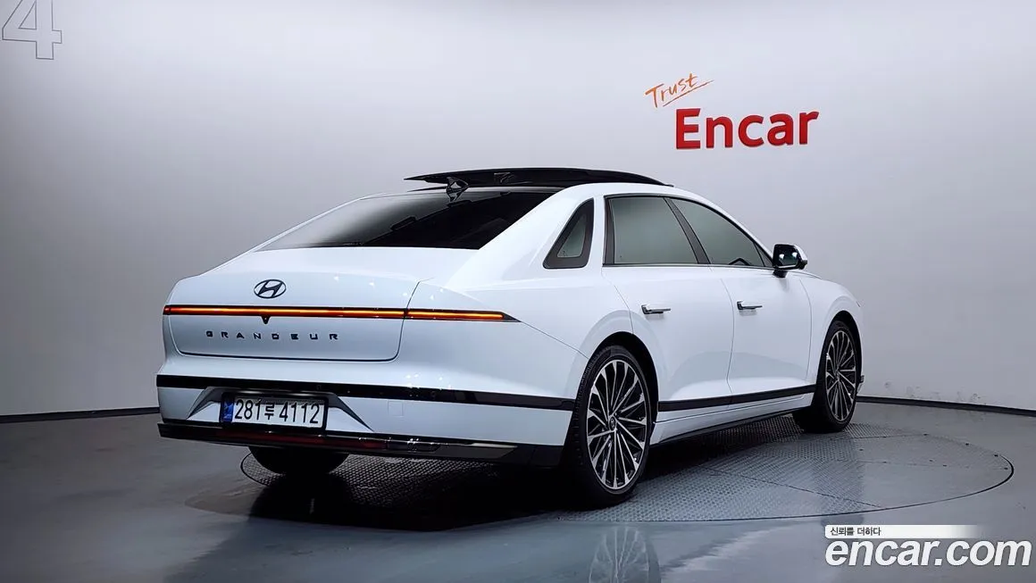 Hyundai Grandeur 2023 из KR, фото 4