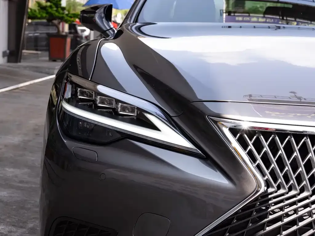 Lexus LS 2022 из CN, фото 10