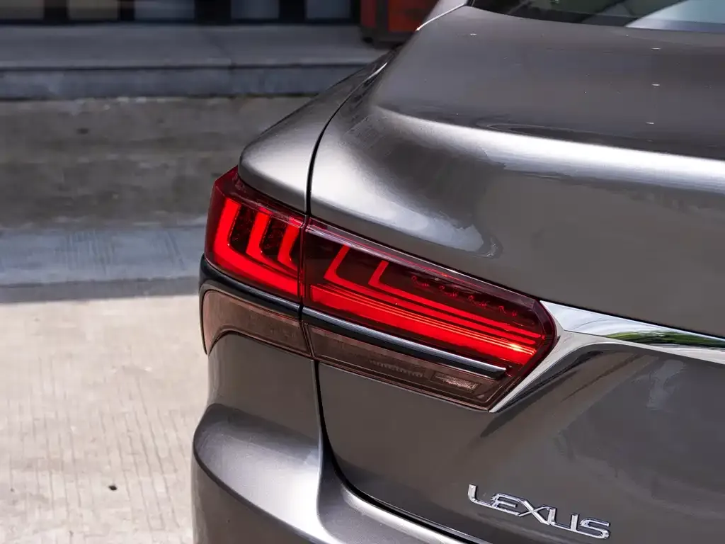 Lexus LS 2022 из CN, фото 9