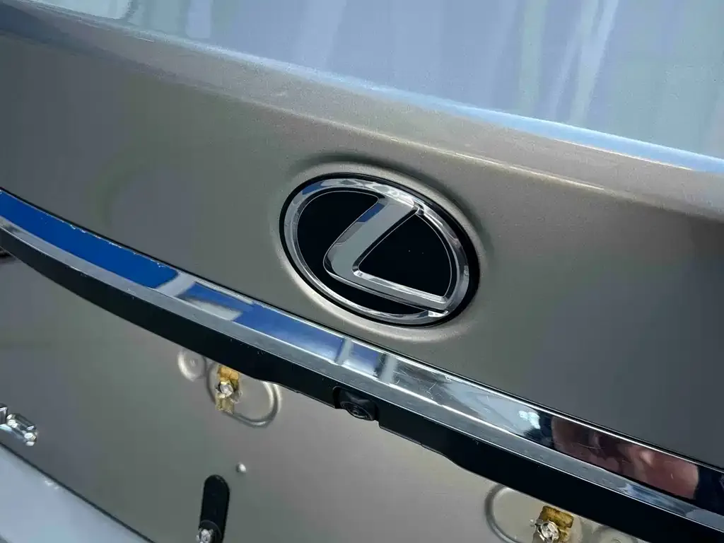 Lexus ES 2023 из CN, фото 2