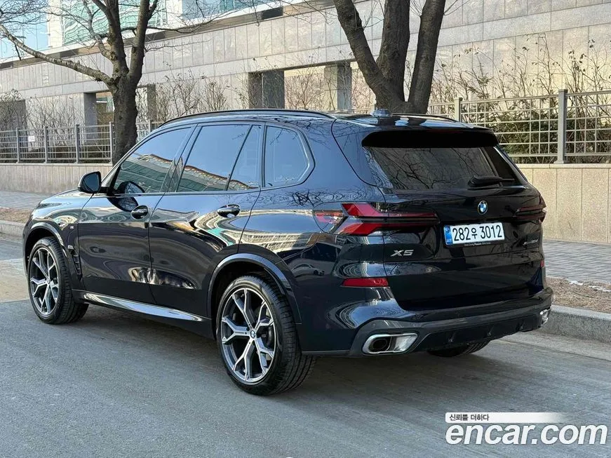 BMW X5 2025 из KR, фото 2