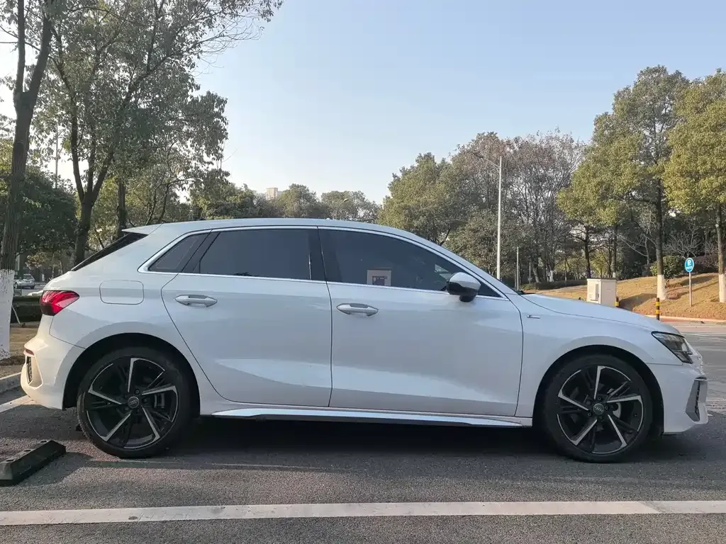 Audi A3 — фото 8