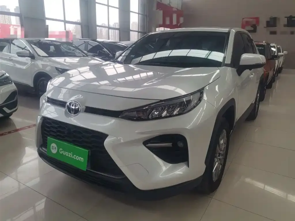 Toyota Wildlander 2023 из CN, фото 1