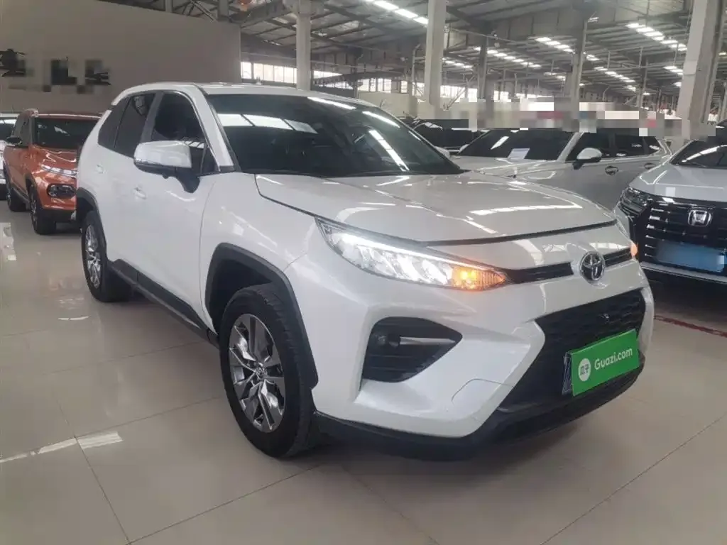Toyota Wildlander 2023 из CN, фото 2