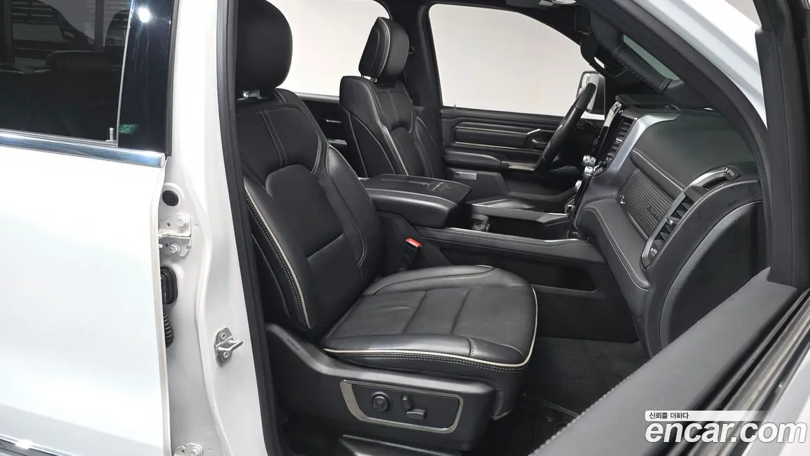 Dodge Ram Pick Up 2021 из KR, фото 7