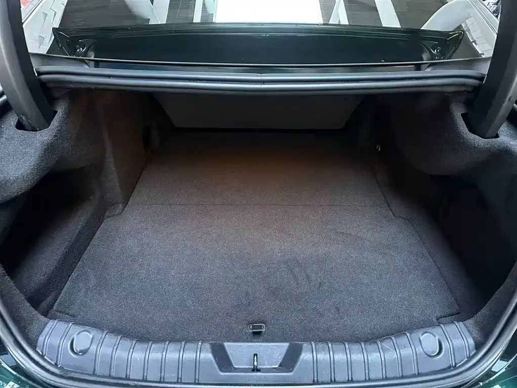 Jaguar XFL 2024 из CN, фото 4