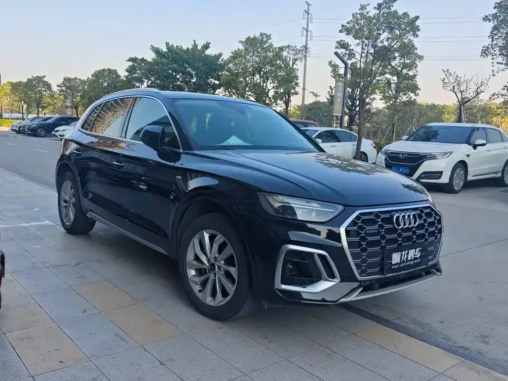 Audi Q5L 2022 из CN, фото 9