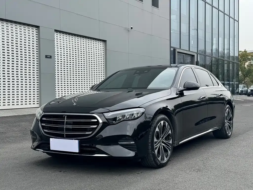 Mercedes-Benz E-Class 2025 из CN, фото 1