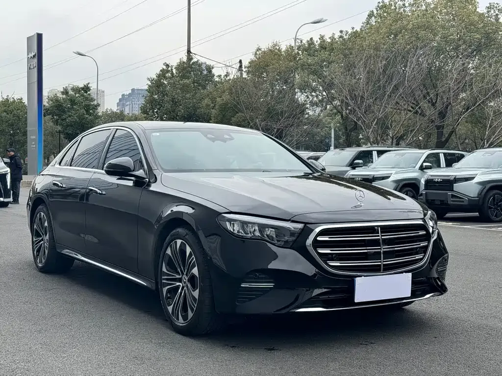 Mercedes-Benz E-Class 2025 из CN, фото 10