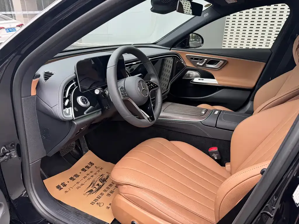 Mercedes-Benz E-Class 2025 из CN, фото 8