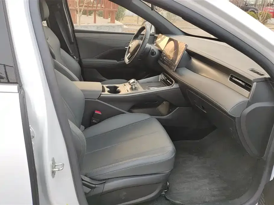 BYD Qin PLUS 2025 из CN, фото 5