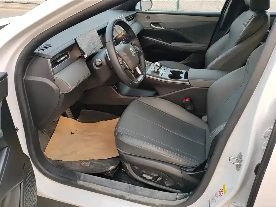 BYD Qin PLUS 2025 из CN, фото 6
