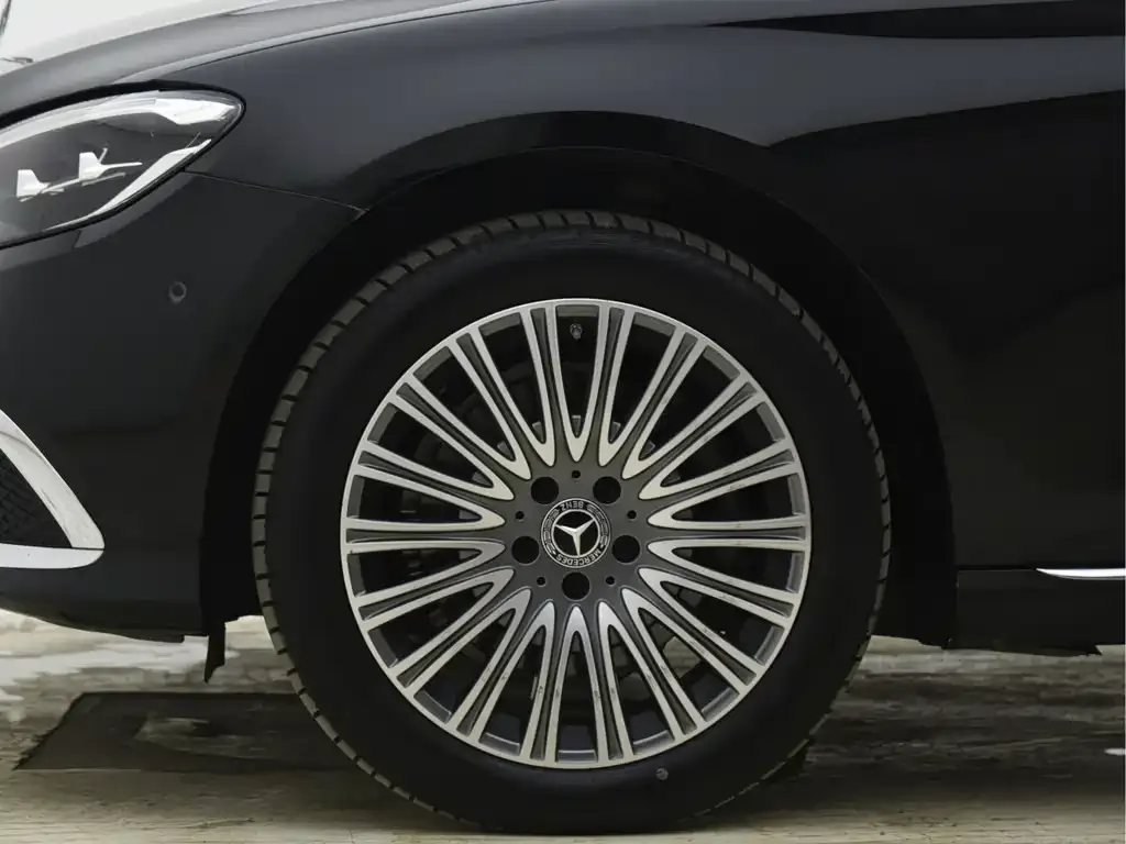 Mercedes-Benz E-Class 2022 из CN, фото 9