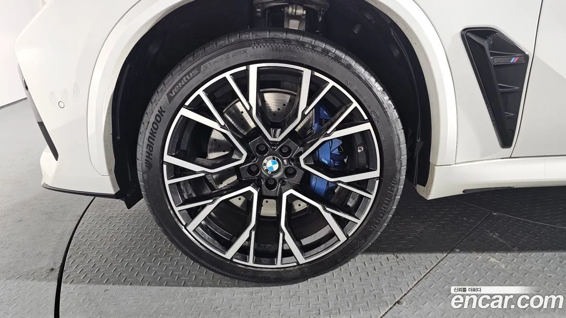 BMW X5M 2021 из KR, фото 8