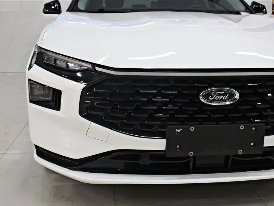 Ford Mondeo 2024 из CN, фото 3