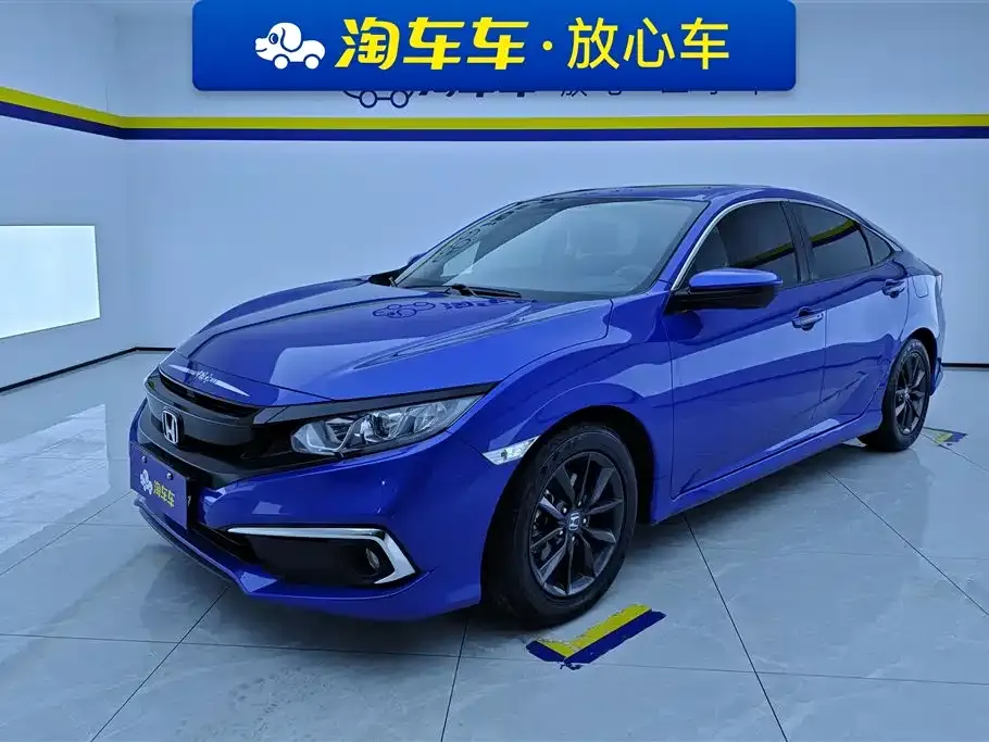 Honda Civic — фото 1