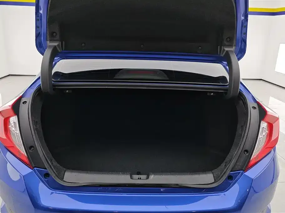 Honda Civic — фото 3