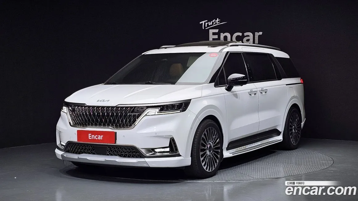 Kia Carnival 2023 из KR, фото 1