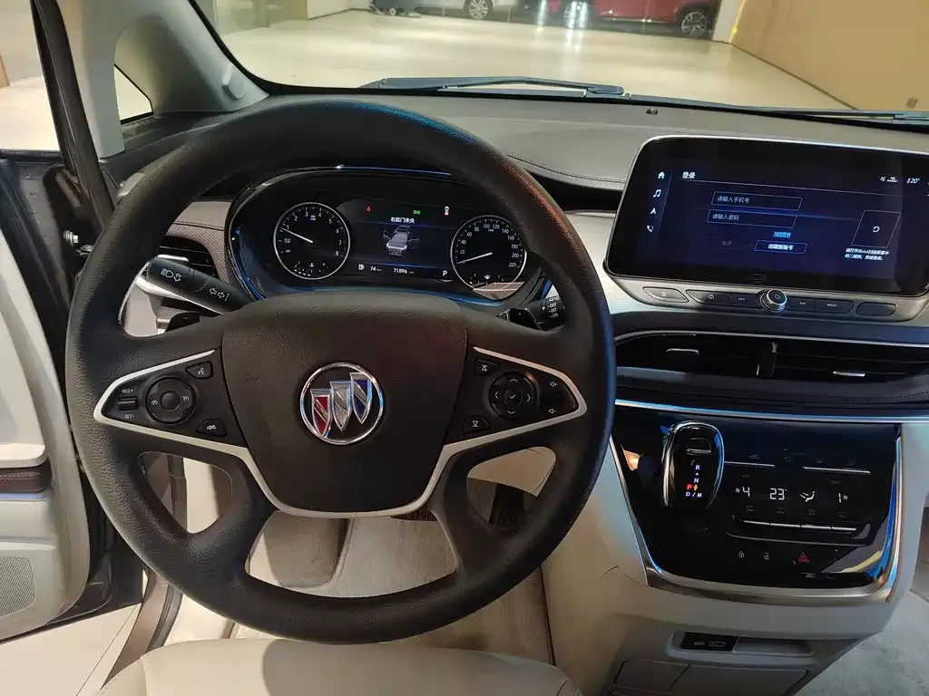 Buick GL8 2023 из CN, фото 10