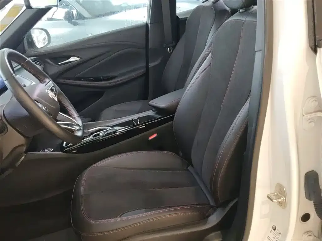 Buick Verano 2025 из CN, фото 4