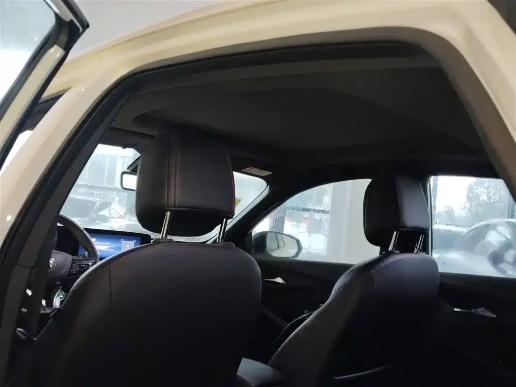 Buick Verano 2025 из CN, фото 3