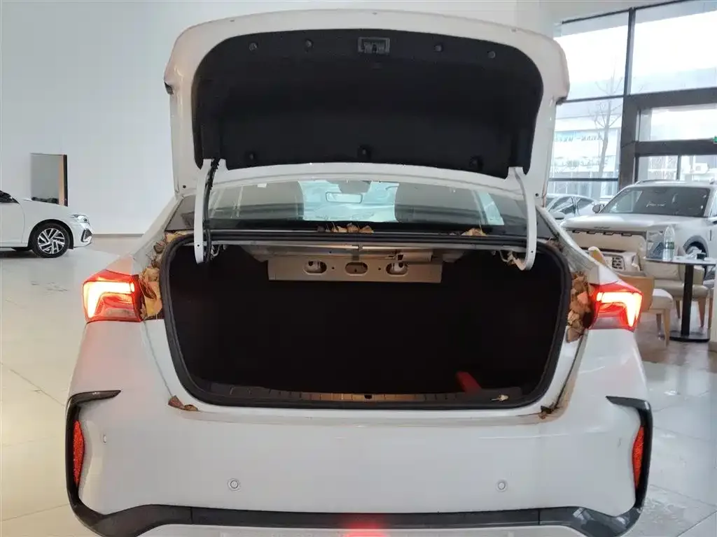 Buick Verano 2025 из CN, фото 7