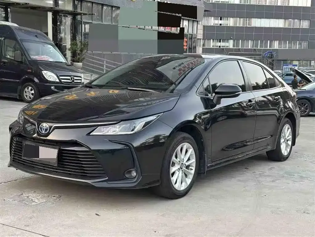 Toyota Corolla 2022 из CN, фото 1