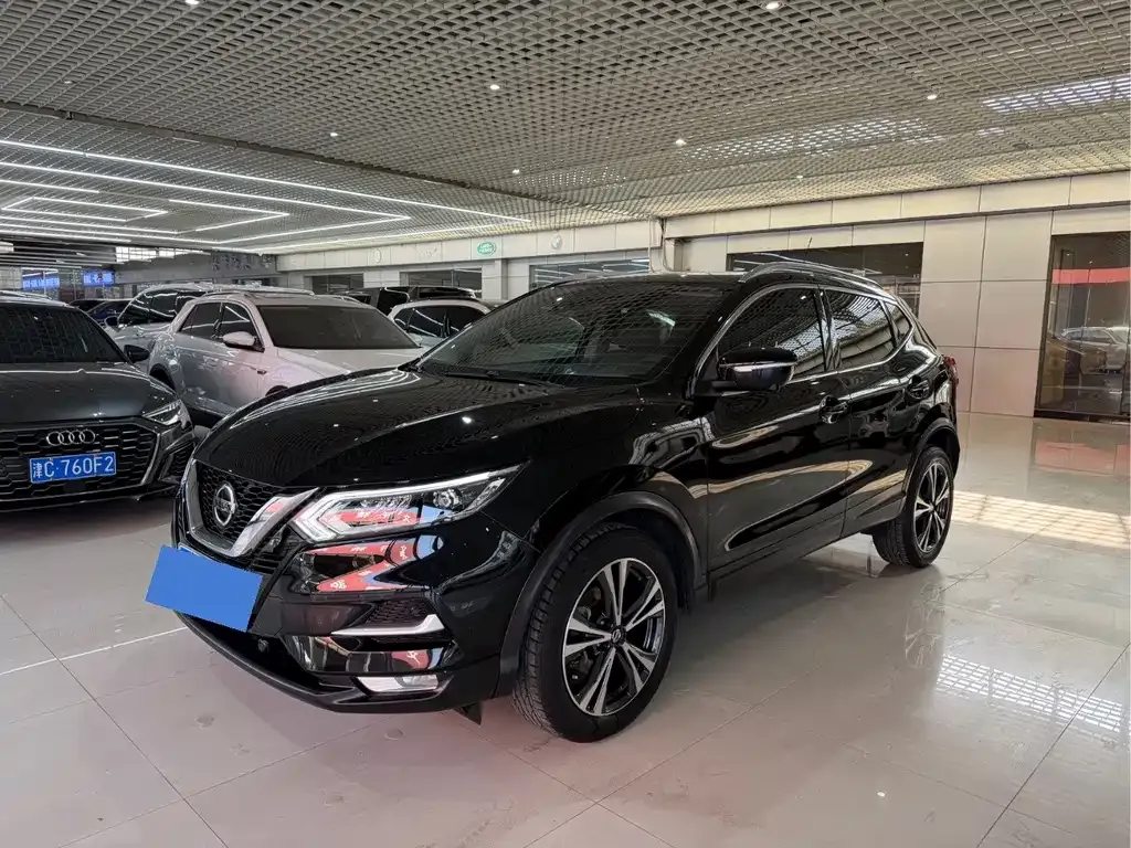 Nissan Qashqai 2022 из CN, фото 1