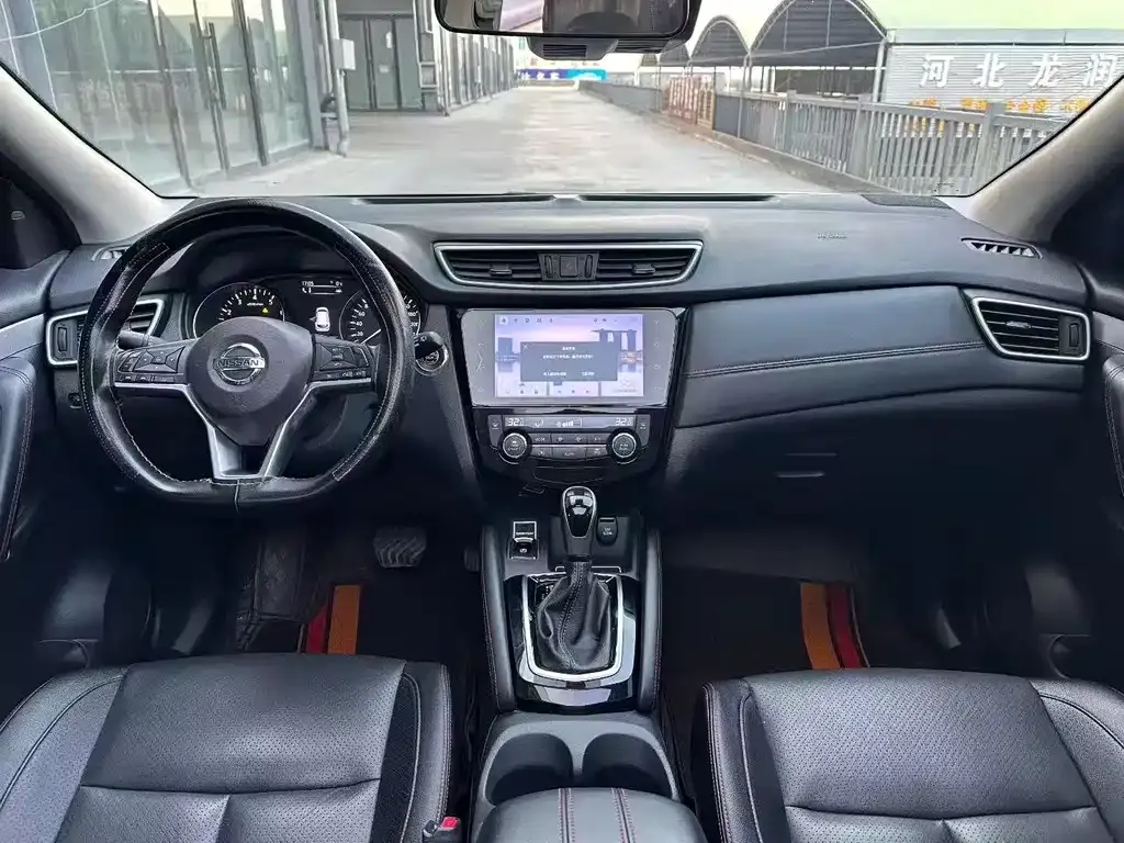 Nissan Qashqai 2023 из CN, фото 3