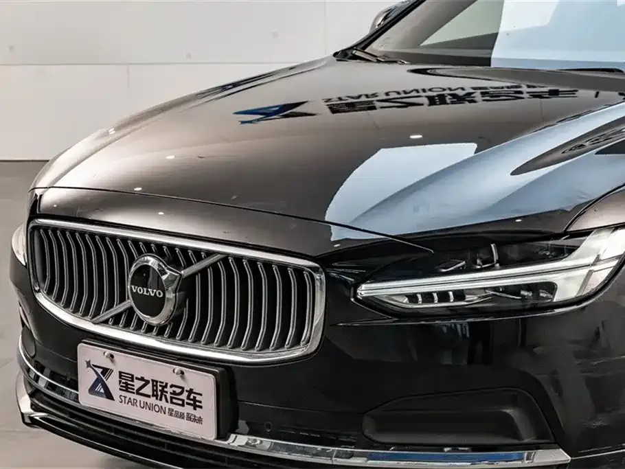 Volvo S90 — фото 10