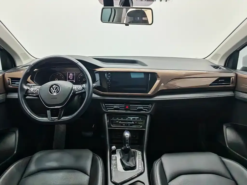 Volkswagen Tharu 2022 из CN, фото 4