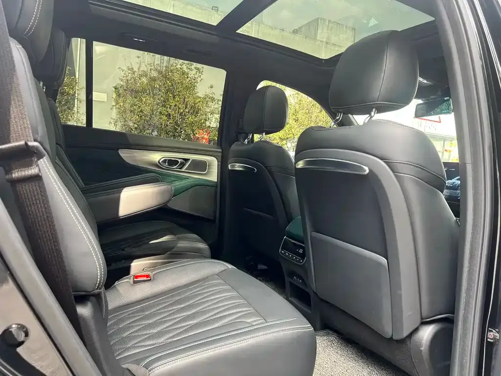 GAC Motor Trumpchi GS8 — фото 3