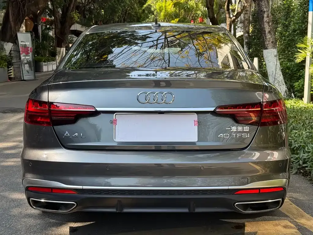 Audi A4L 2024 из CN, фото 5