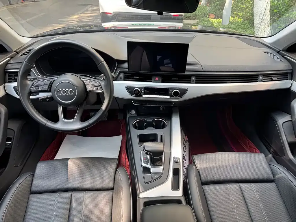 Audi A4L 2024 из CN, фото 3