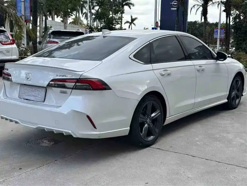 Honda Inspire 2024 из CN, фото 2
