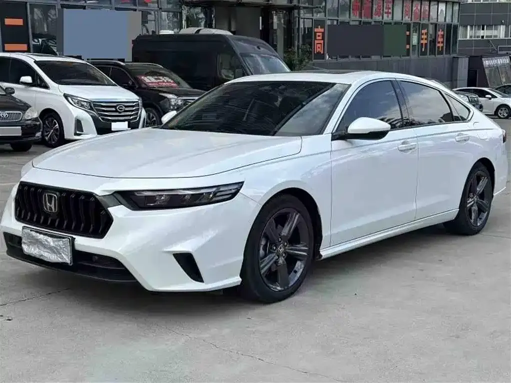 Honda Inspire 2024 из CN, фото 5