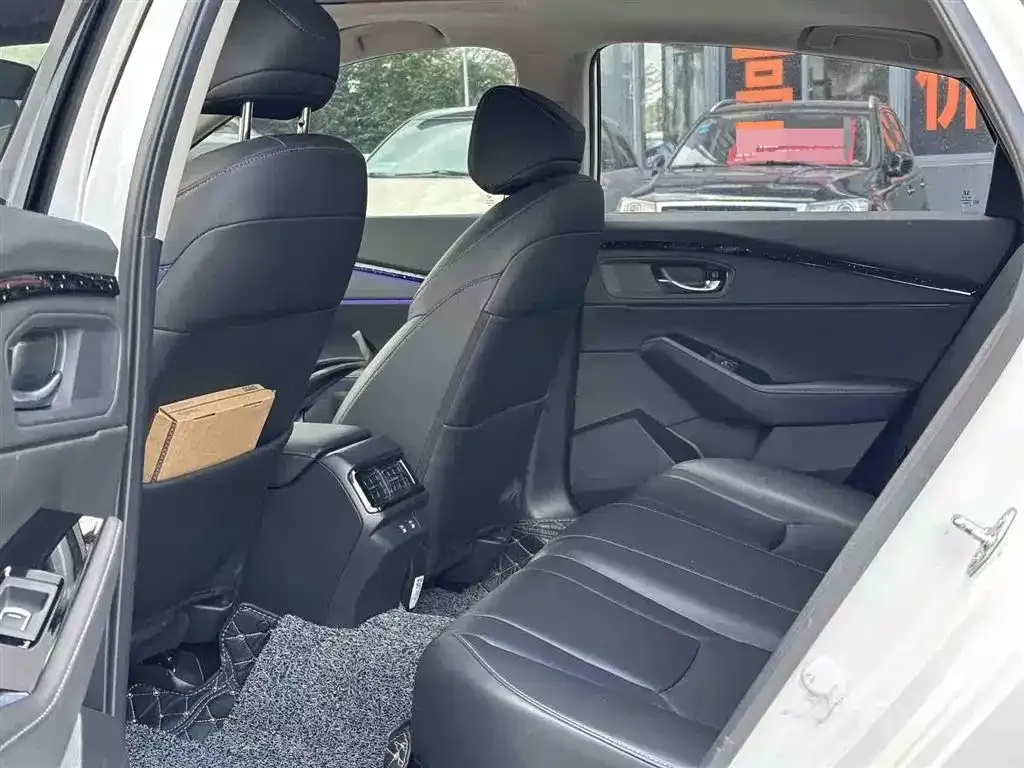 Honda Inspire 2024 из CN, фото 3